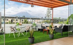 El Puente Hotel Boutique